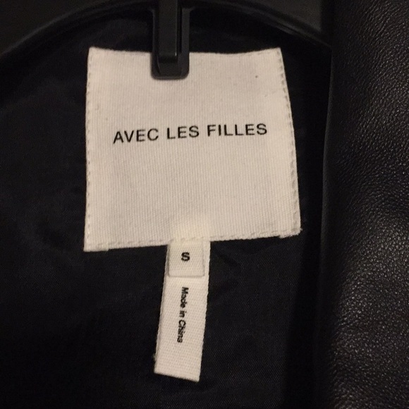 Leather jacket. - Picture 7 of 8